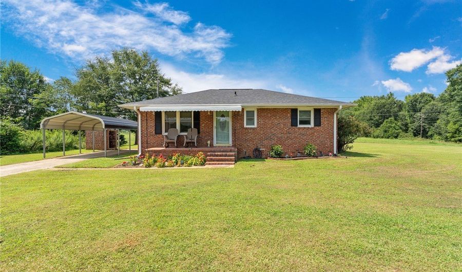 104 Knowlandwood Cir, Anderson, SC 29624 - 3 Beds, 1 Bath