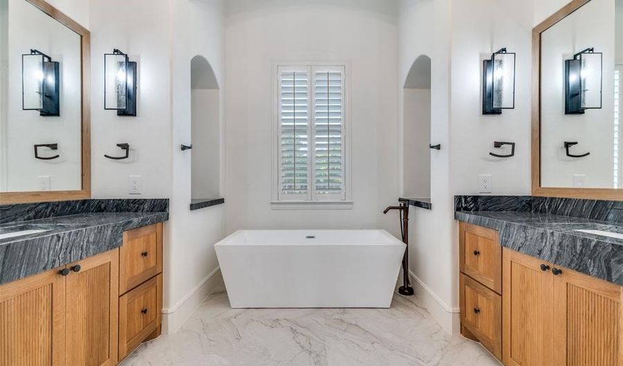 516 Heathland Xing, Heath, TX 75032 - 4 Beds, 4 Bath