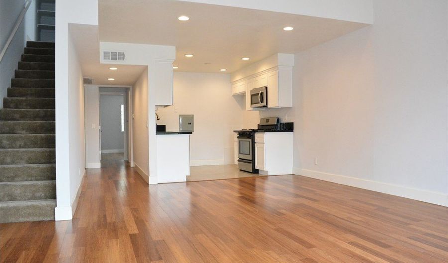 2491 Purdue Ave 201, Los Angeles, CA 90064 - 2 Beds, 1 Bath