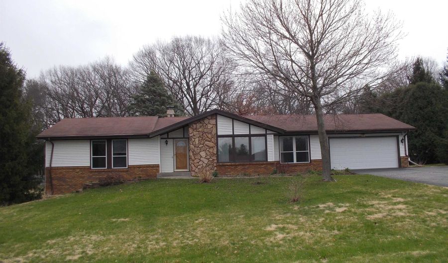 11233 Bayberry, Roscoe, IL 61073 - 3 Beds, 2 Bath