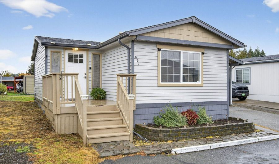 681 SW CONCORD Way, Beaverton, OR 97006 - 4 Beds, 1 Bath