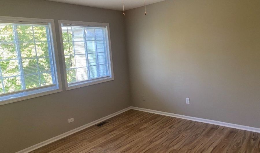 53 Parkside Rd, Bedminster, NJ 07921 - 1 Beds, 1 Bath