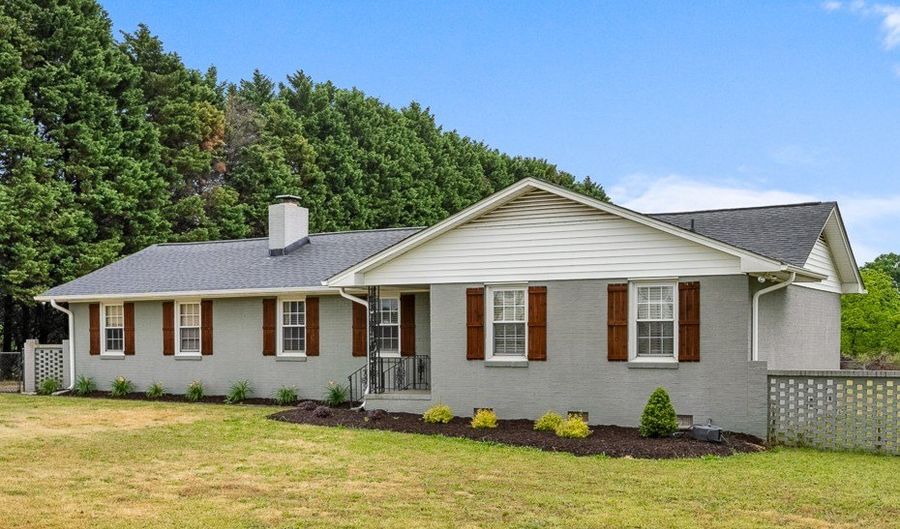 4508 Old Williamston Rd, Belton, SC 29627 - 3 Beds, 2 Bath