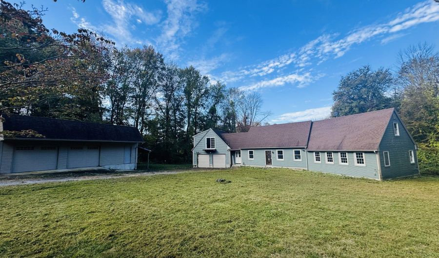 360 N Society Rd, Canterbury, CT 06331 - 3 Beds, 2 Bath