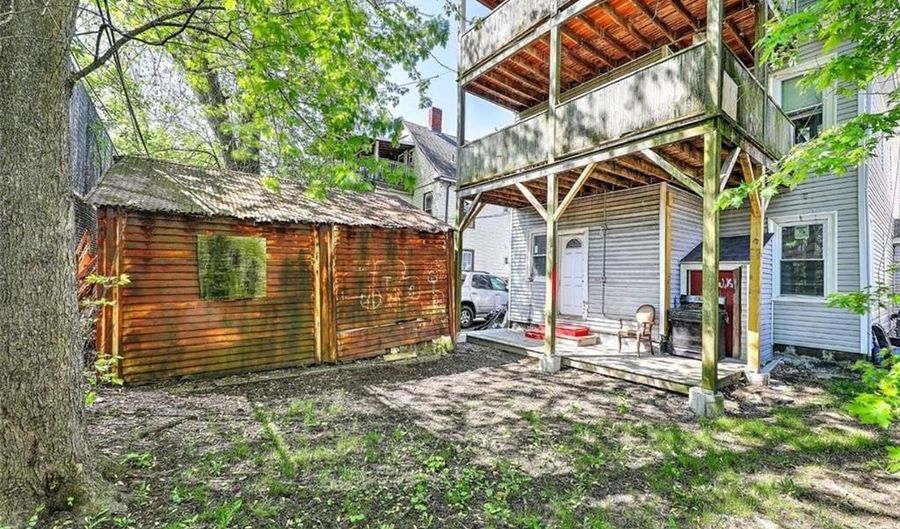 10 Westcott Ave 3, Boston, MA 02124 - 3 Beds, 1 Bath