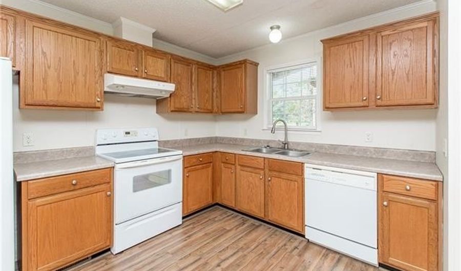 27670 JC STEWART Rd, Albany, LA 70711 - 3 Beds, 2 Bath