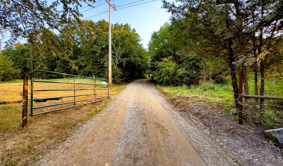 7011 Ragan Rd, McAlester, OK 74501 - 3 Beds, 2 Bath