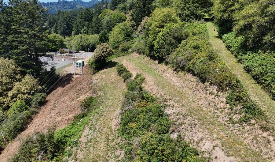 E Benham LN, Brookings, OR 97415 - 0 Beds, 0 Bath