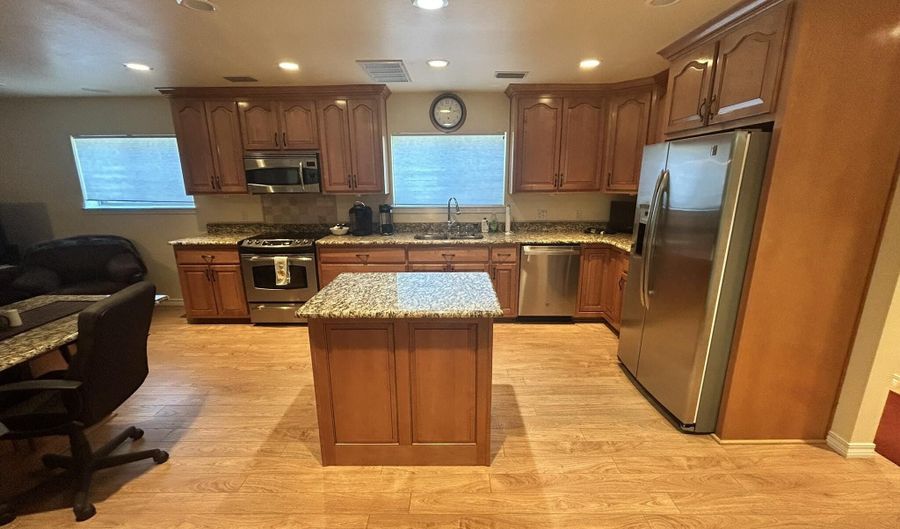 1500 Vinson Ray Rd, Baker, FL 32531 - 1 Beds, 1 Bath