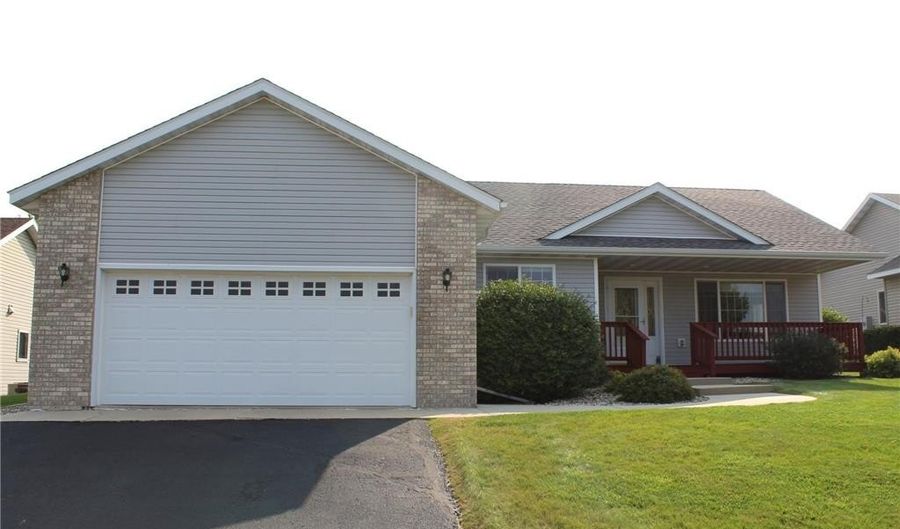 761 Seven Pines St, Alexandria, MN 56308 - 2 Beds, 2 Bath