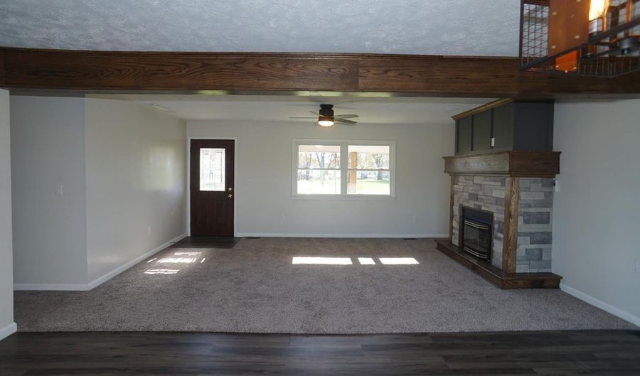 7228 W North St, Arlington, IN 46104 - 3 Beds, 2 Bath