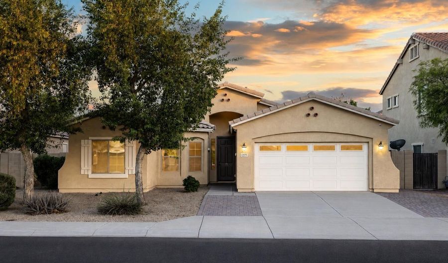 12175 W LOCUST Ln, Avondale, AZ 85323 - 5 Beds, 3 Bath
