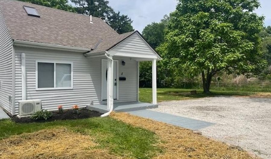 4 Cottage Ct, Anderson Twp., OH 45230 - 2 Beds, 1 Bath