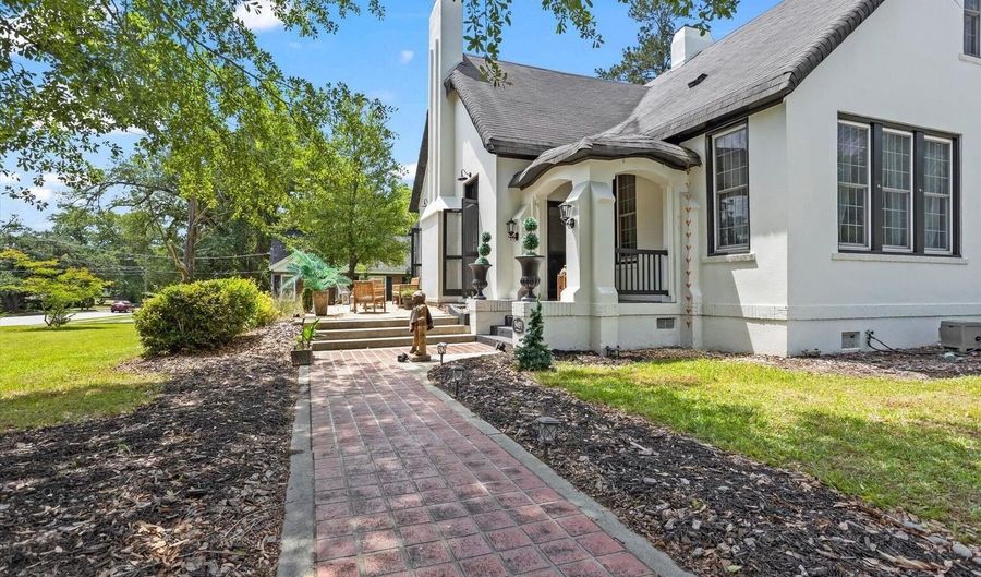 9491 Marlboro Ave, Barnwell, SC 29812 - 3 Beds, 3 Bath
