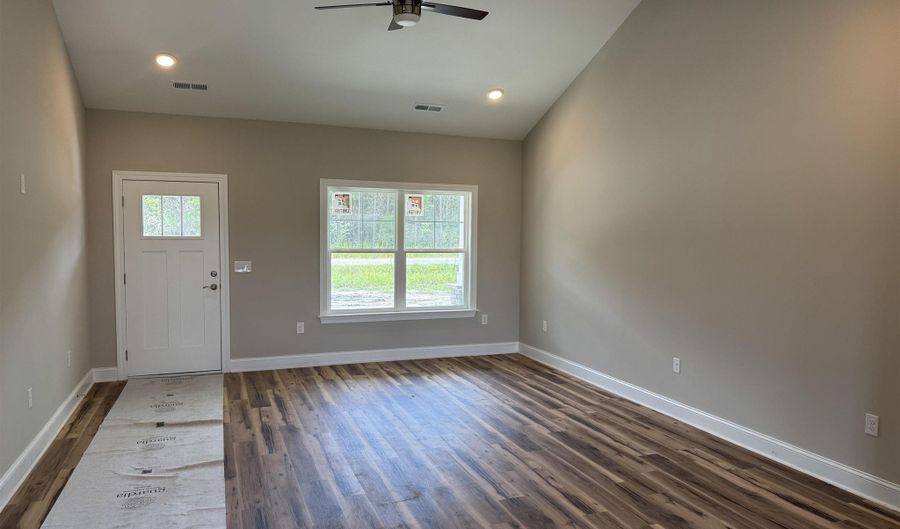 4963 Dupont Rd, Aynor, SC 29511 - 4 Beds, 3 Bath