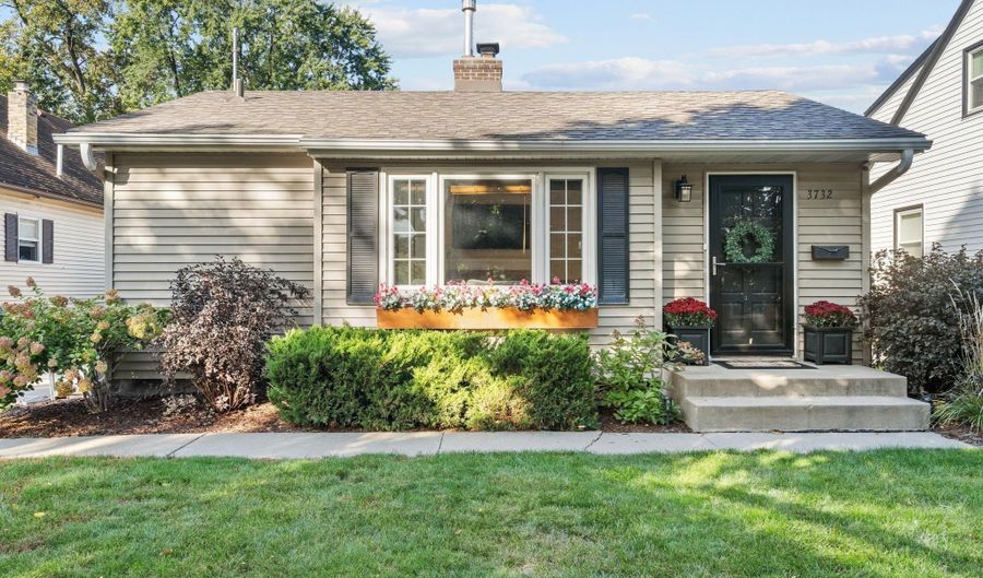 3732 Quebec Ave S, St. Louis Park, MN 55426 - 3 Beds, 2 Bath
