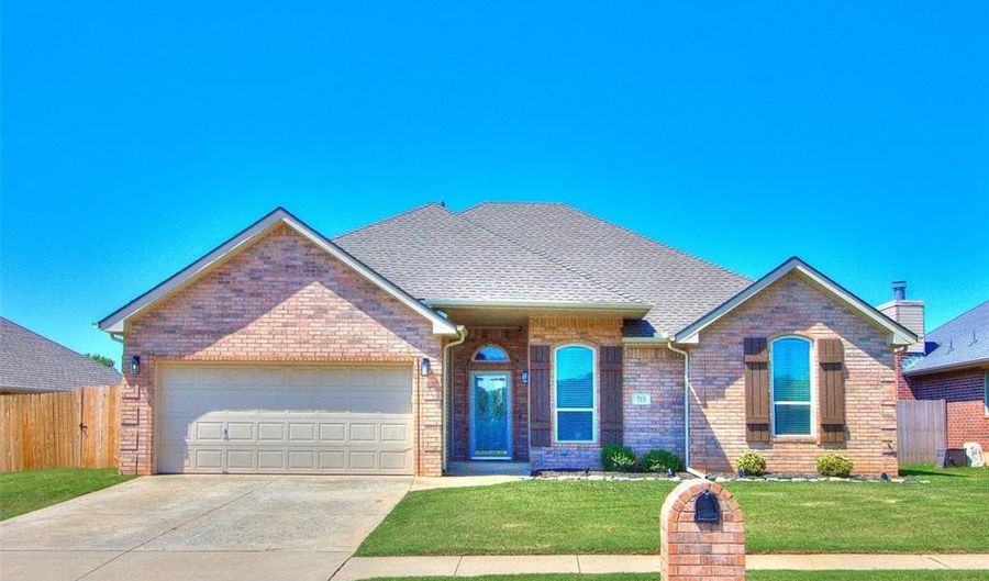 713 Vickery Ave, Yukon, OK 73099 - 3 Beds, 2 Bath