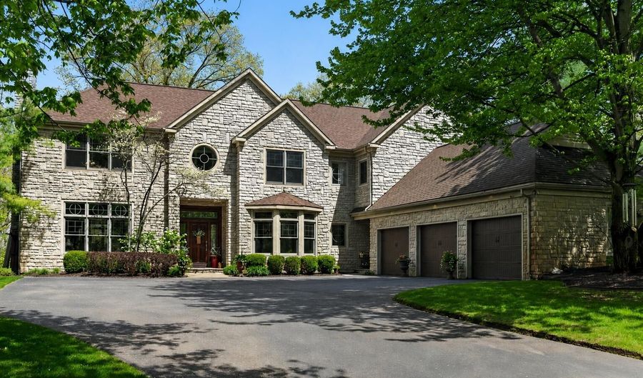 5069 Mountain Ridge Dr NE, Ada, MI 49301 - 5 Beds, 6 Bath