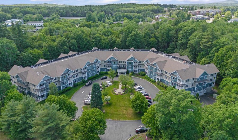 65 Hawthorne Dr 106, Bedford, NH 03110 - 2 Beds, 2 Bath