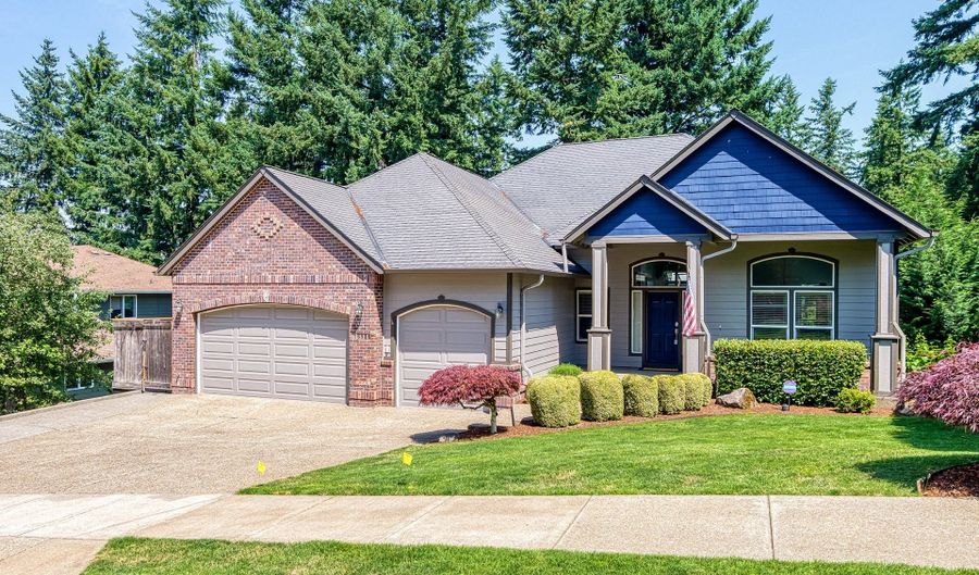 15110 OYER Dr, Oregon City, OR 97045 - 4 Beds, 3 Bath