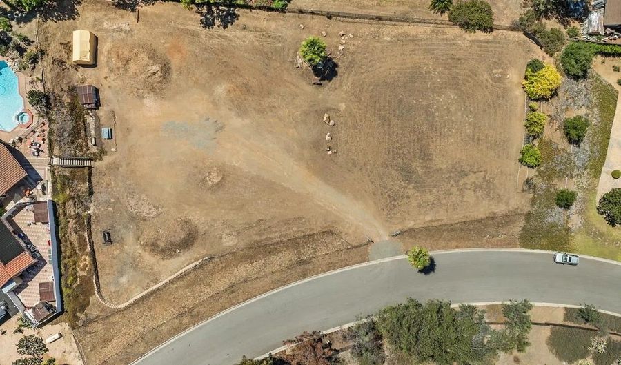 Kaywood Cir unit 25 Par D 25 Par D, Escondido, CA 92026 - 0 Beds, 0 Bath