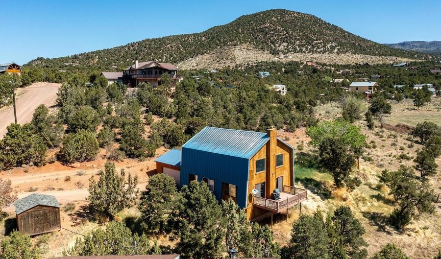 122 N PINE VIEW Dr, Central, UT 84722 - 2 Beds, 2 Bath