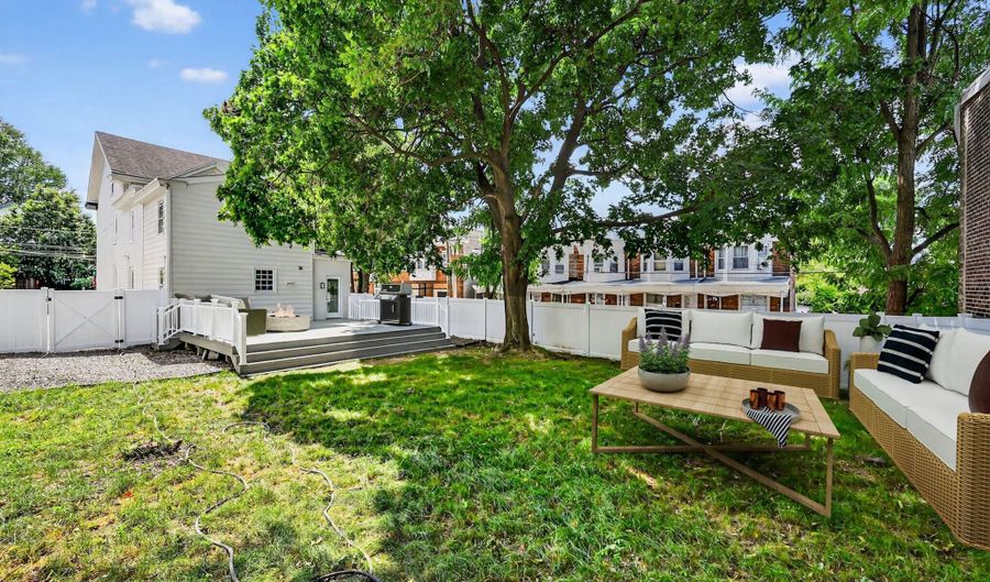 452 GREEN Ln, Philadelphia, PA 19128 - 5 Beds, 4 Bath