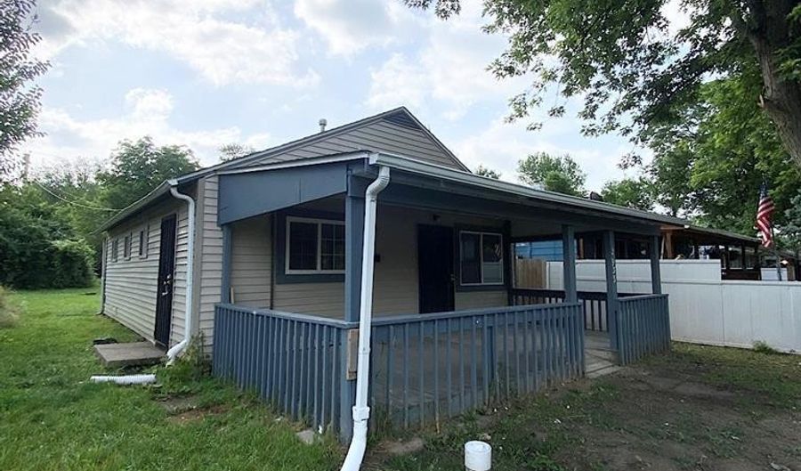 2933 N Gladstone Ave, Indianapolis, IN 46218 - 3 Beds, 1 Bath
