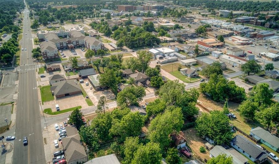 3713 N Peniel Ave, Bethany, OK 73008 - 6 Beds, 4 Bath