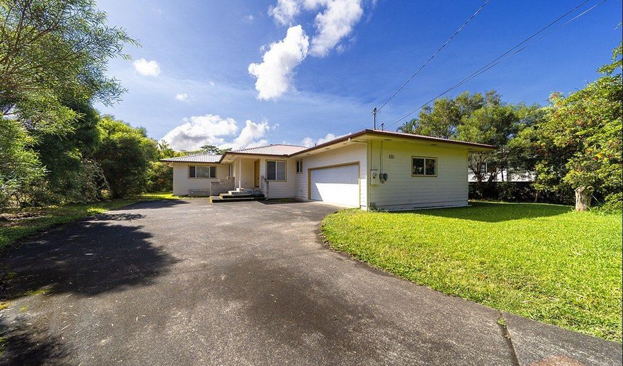 955 KUKUAU St, Hilo, HI 96720 - 2 Beds, 2 Bath