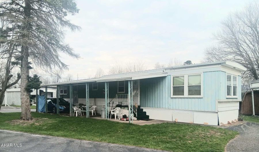 505 Ashwood Dr, Altoona, PA 16601 - 2 Beds, 1 Bath