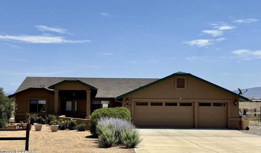 1187 Chuck Wagon Ln, Chino Valley, AZ 86323 - 3 Beds, 2 Bath