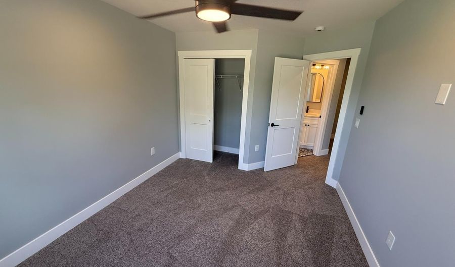 3664 Lewis Rd, Cincinnati, OH 45102 - 3 Beds, 3 Bath