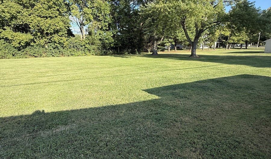 230 W Edgewood Ave, Indianapolis, IN 46217 - 0 Beds, 0 Bath