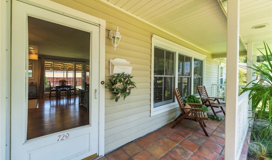 729 N Resh St, Anaheim, CA 92805 - 3 Beds, 2 Bath