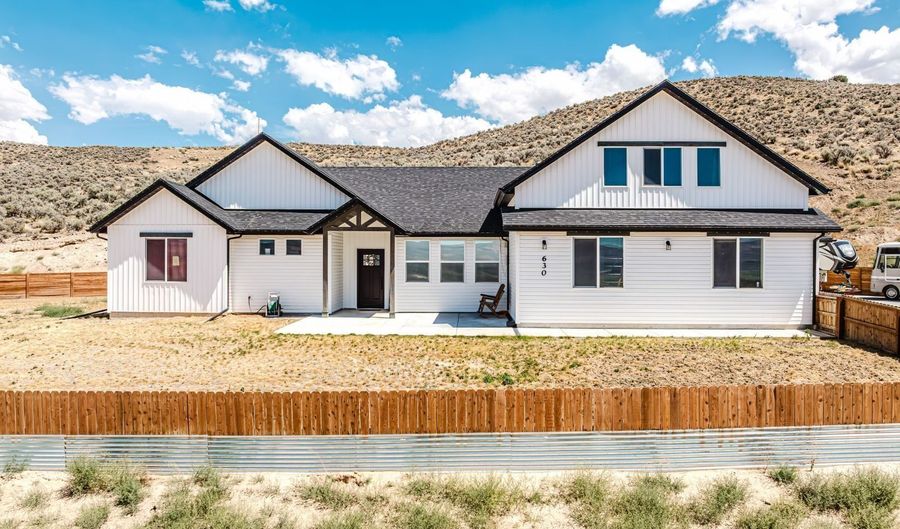 630 Glenwild Dr, Elko, NV 89801 - 5 Beds, 2 Bath
