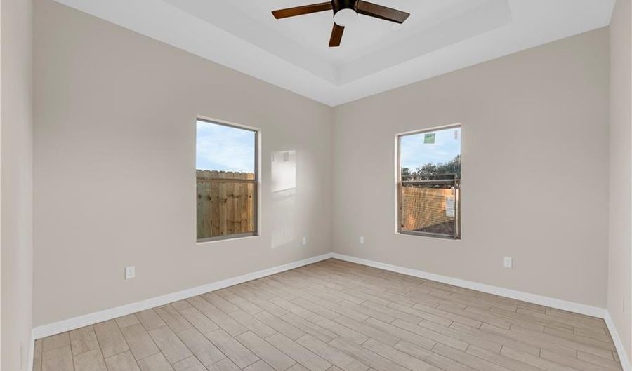 507 Tower Oak Dr, Alamo, TX 78516 - 3 Beds, 2 Bath