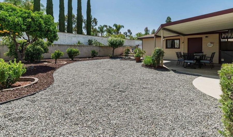 5241 Harvest Ct, Oceanside, CA 92057 - 2 Beds, 2 Bath