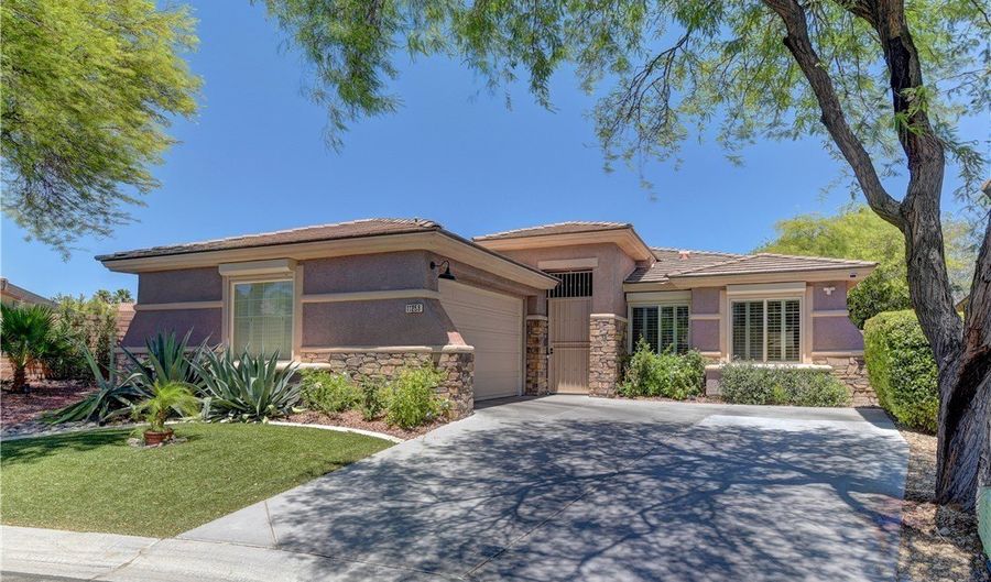 11258 Rising Ridge Ave, Las Vegas, NV 89135 - 5 Beds, 3 Bath