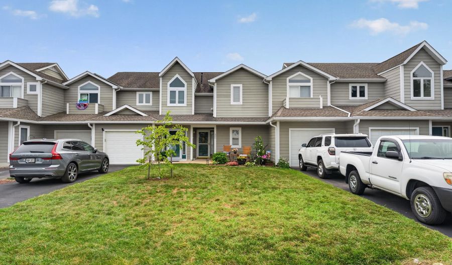 395 LAKESIDE Dr, Lewes, DE 19958 - 2 Beds, 2 Bath
