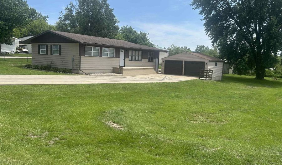 201 E South St, Albion, IA 50005 - 3 Beds, 1 Bath