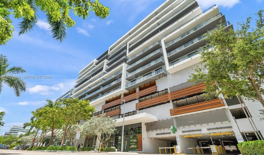 2960 NE 207th St 1108, Aventura, FL 33180 - 1 Beds, 2 Bath