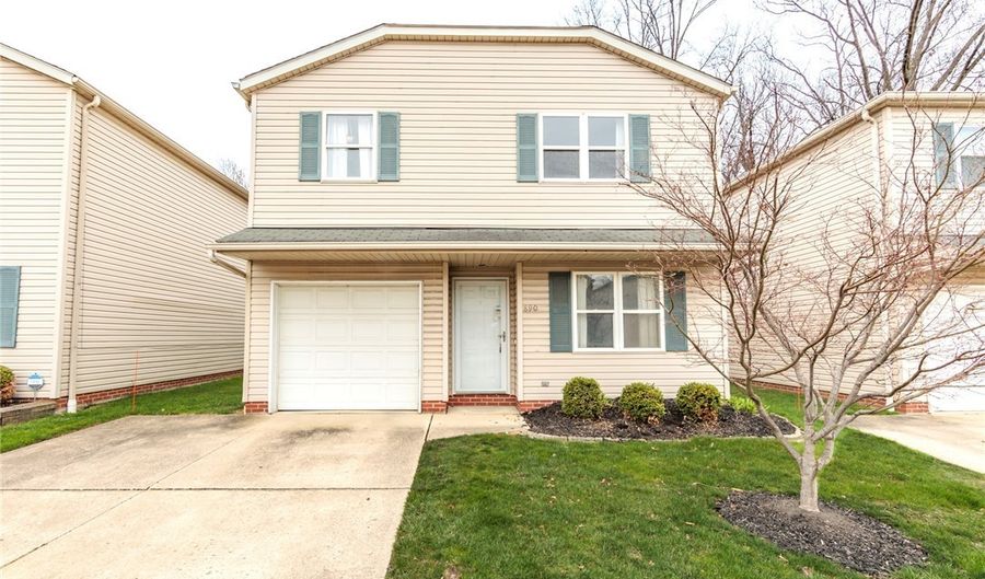 890 Brittney Ct, Willowick, OH 44095 - 3 Beds, 2 Bath