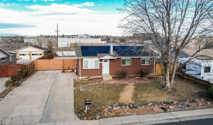 5435 W 86th Ave, Arvada, CO 80003 - 5 Beds, 2 Bath