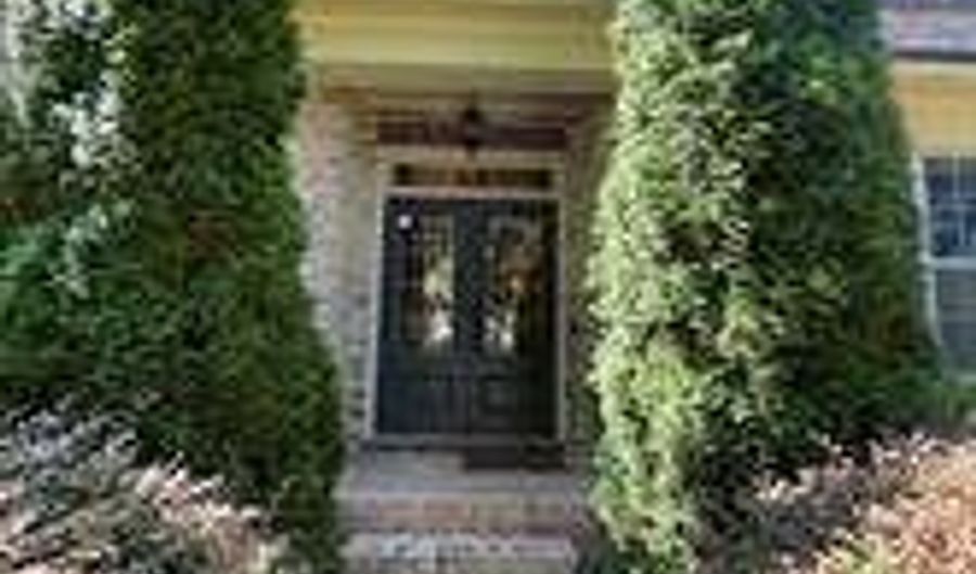 12673 Lecoma, Alpharetta, GA 30004 - 4 Beds, 4 Bath