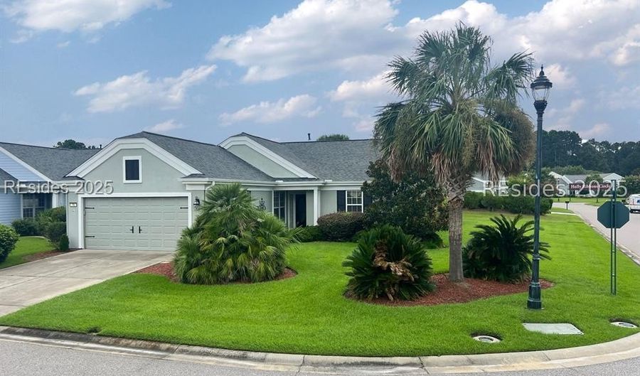 70 Holly Ribbons Cir, Bluffton, SC 29909 - 2 Beds, 2 Bath