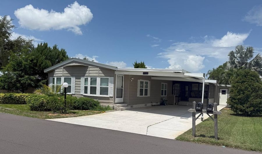2928 S Country Club Dr, Avon Park, FL 33825 - 2 Beds, 2 Bath