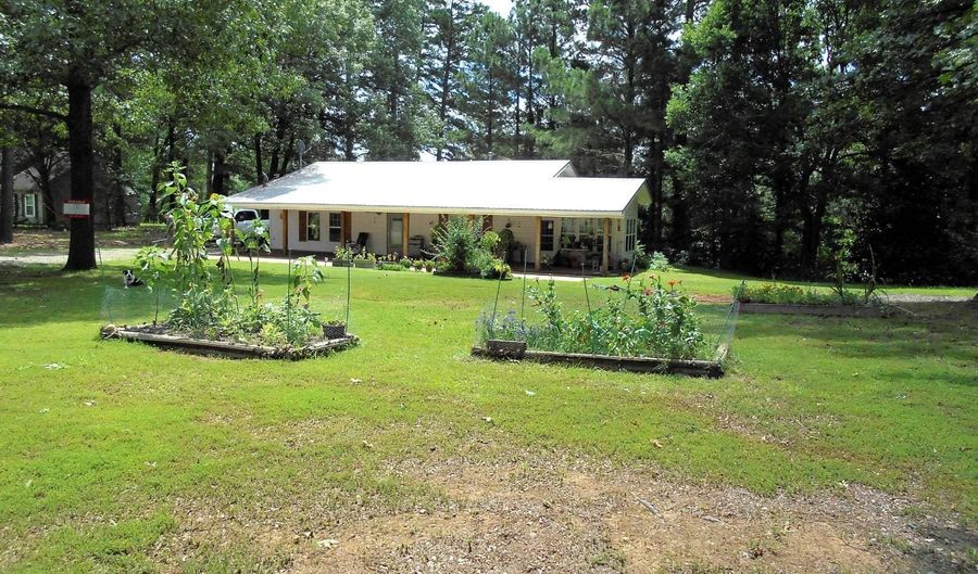 117 Old Millwood Rd, Ashdown, AR 71822 - 2 Beds, 3 Bath