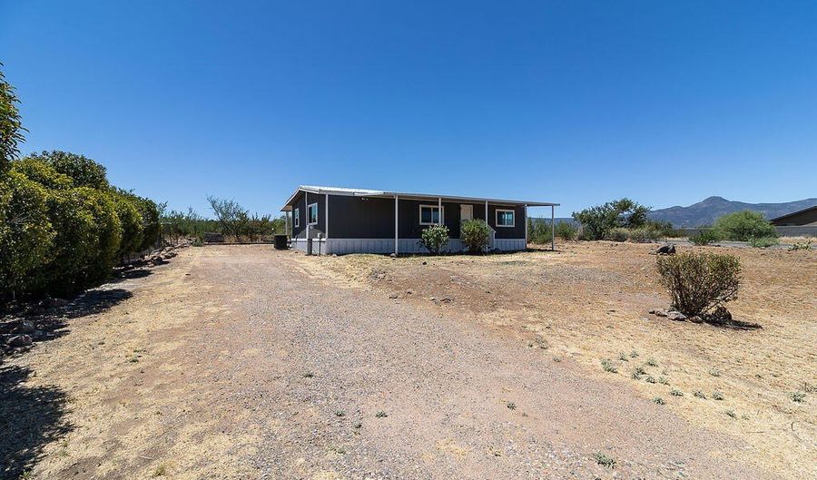 4541 E CANYON Dr, Camp Verde, AZ 86322 - 3 Beds, 2 Bath