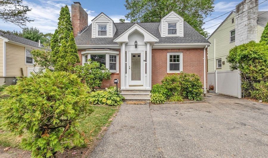 131 Hibbert St, Arlington, MA 02476 - 3 Beds, 2 Bath
